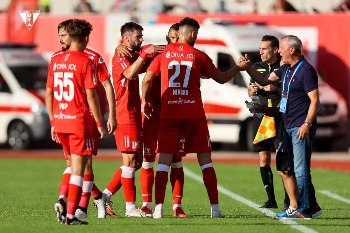 UTA revine în SuperLiga cu o deplasare grea, în fieful Craiovei lui Reghecampf