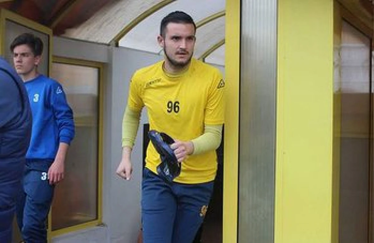 UTA s-a despărţit de Caucă. Se caută un alt portar