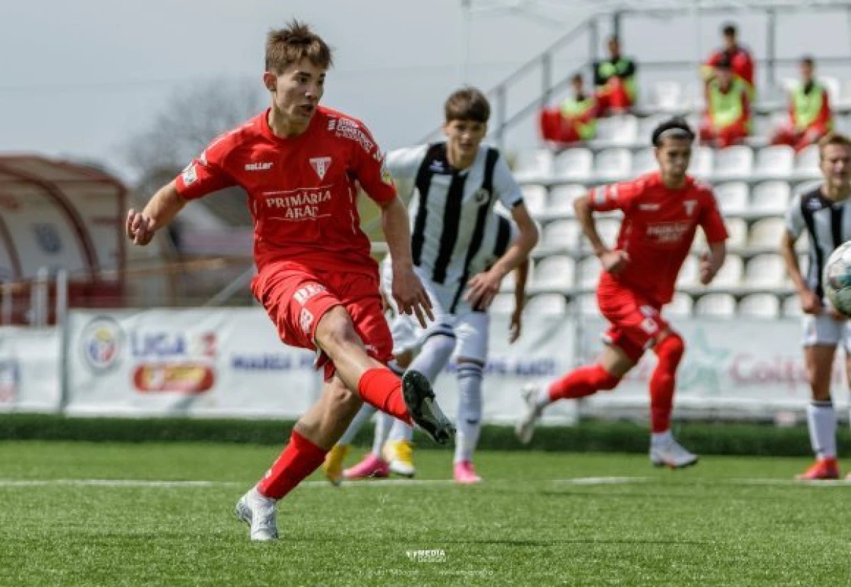 UTA U17 s-a încurcat cu ultima clasată, juniorii mari au făcut scor!