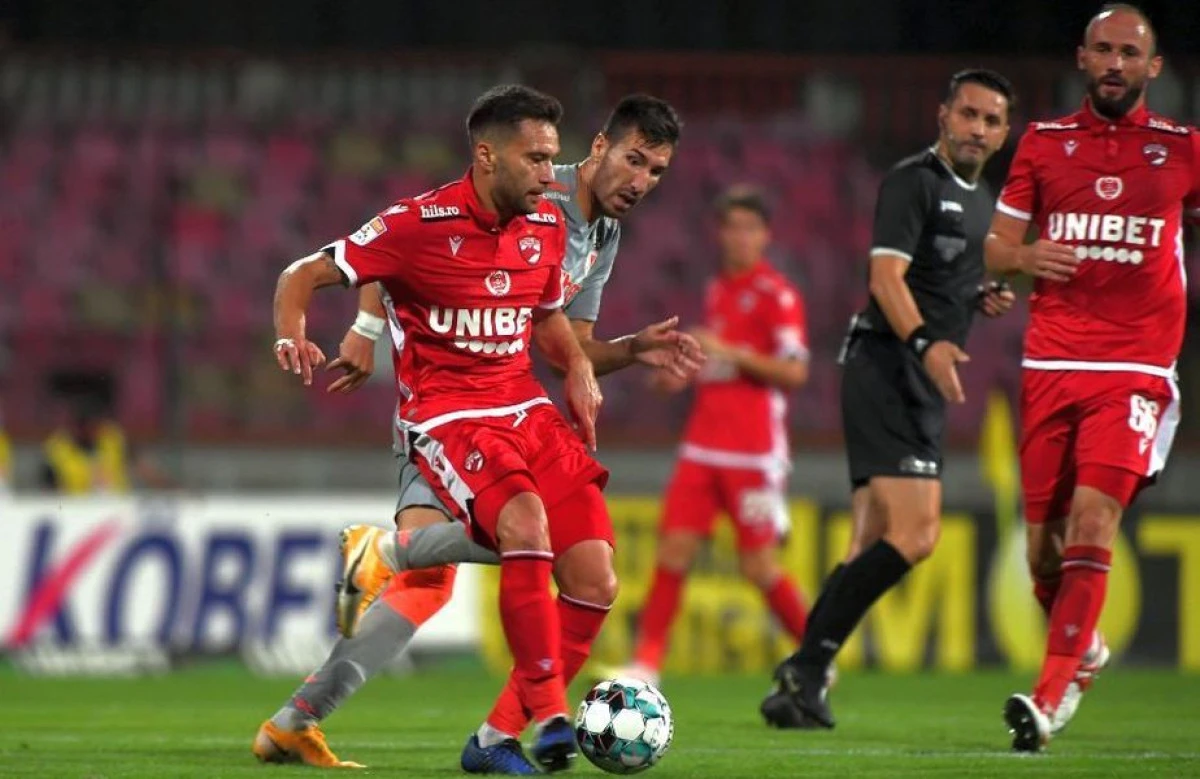 Utiştii, aşteptaţi cu torţe de suporteri! Absenţe importante duminică, în UTA - Dinamo