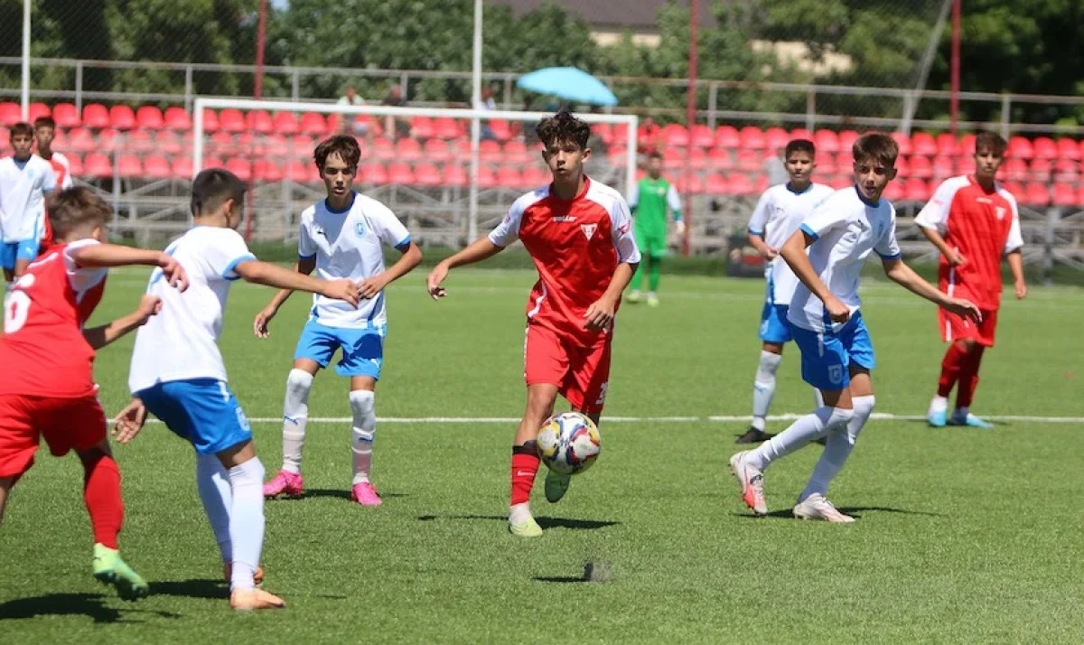 Utiștii Ene și Țăroi au fost convocați la o acțiune de selecție pentru naționala sub 16 ani