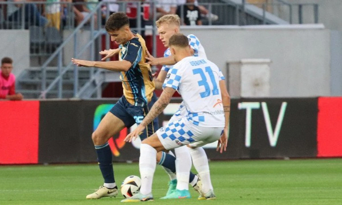 Utistul Hrezdac se remarcă în cupele europene, iar arădeanul Câmpan a debutat la 17 ani!