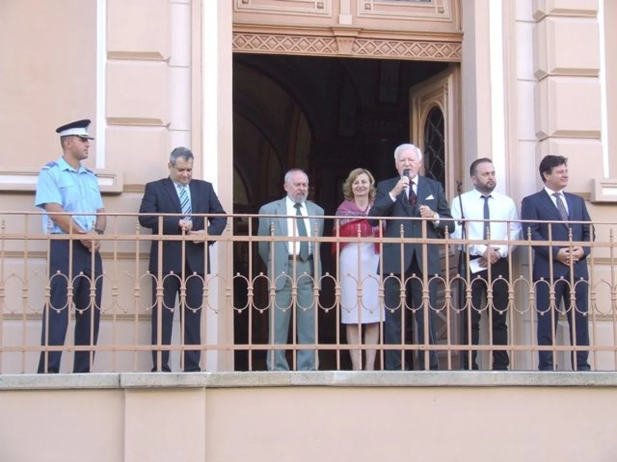 UVVG ARAD, PREZENTĂ LA DESCHIDEREA ANULUI ȘCOLAR 2016-2017