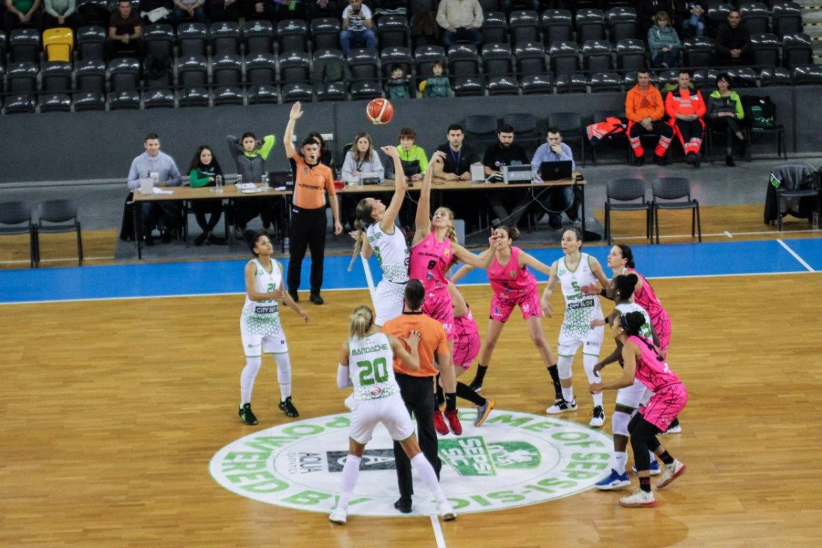 Va supravieţui seria invincibilă a Aradului şi în Sepsi Arena?! Derby ca-n vremurile bune pentru „galben-albastre”