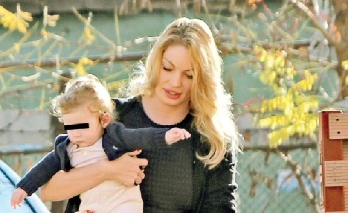 Valentina Pelinel, încântată de cadoul primit de fiul său
