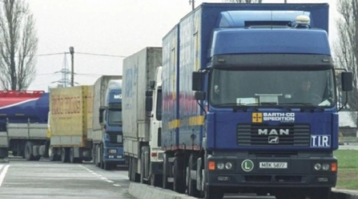 Valori de trafic crescute la automarfare, la graniţa cu Ungaria