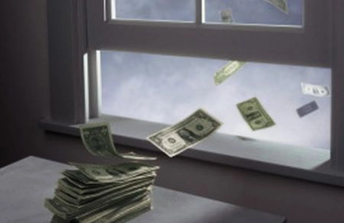 VENITUL NET LUNAR, INSUFICIENT PENTRU O TREIME DINTRE GOSPODĂRIILE DIN ROMÂNIA