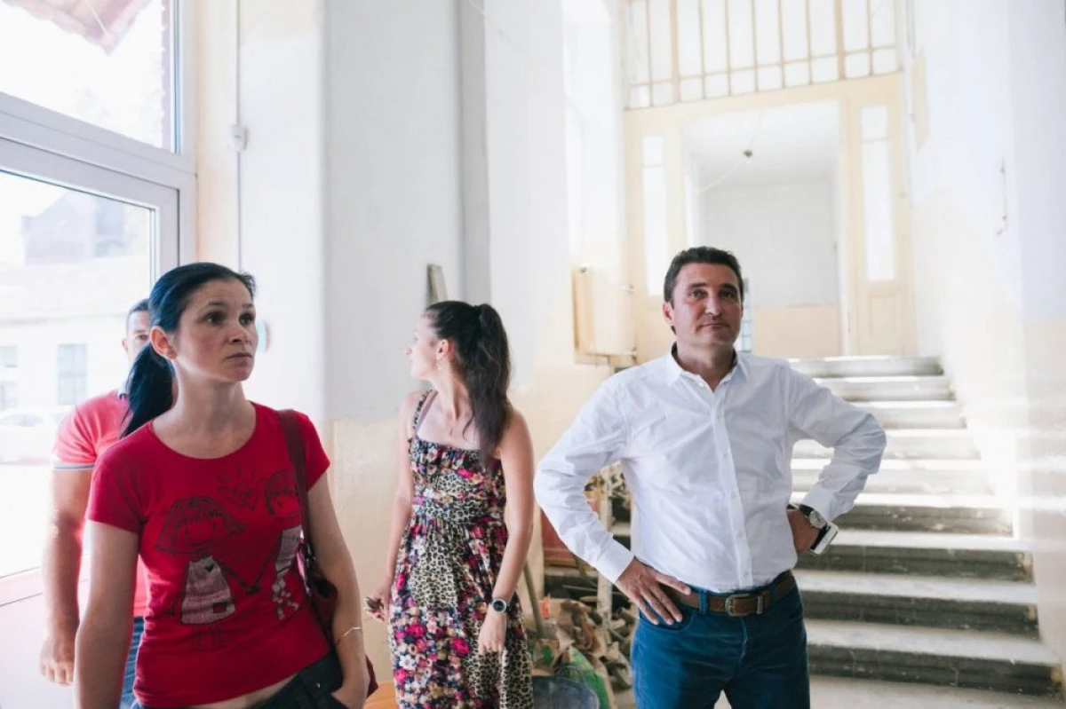 VICEPRIMARUL BIBARȚ A VERIFICAT STADIUL LUCRĂRILOR LA TREI UNITĂȚI DE ÎNVĂȚĂMÂNT