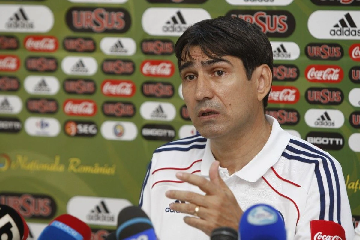 VICTOR PITURCA PLEACA DE LA NATIONALA