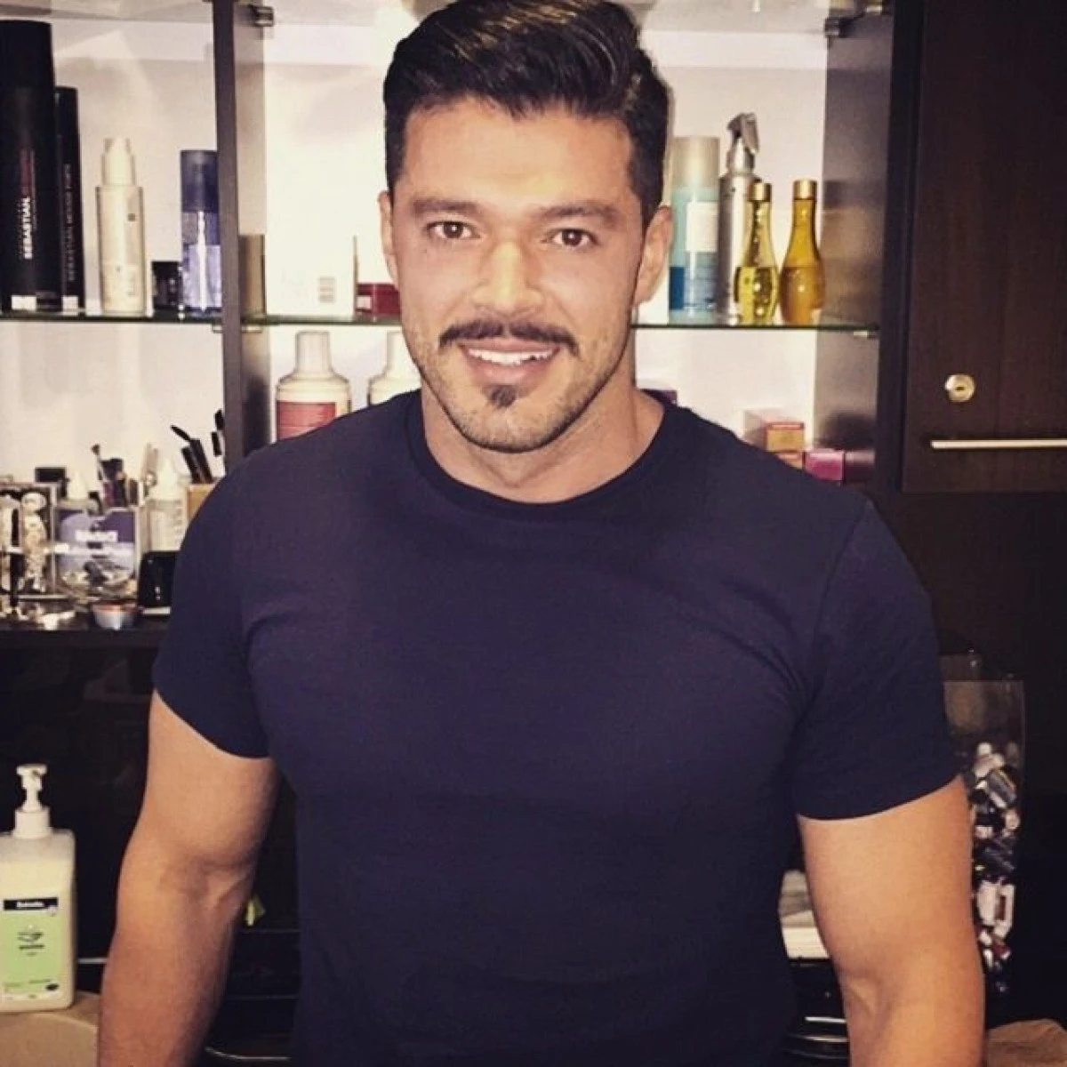 VICTOR SLAV, IN DOLIU! FEMEIA PENTRU CARE A LUPTAT A MURIT