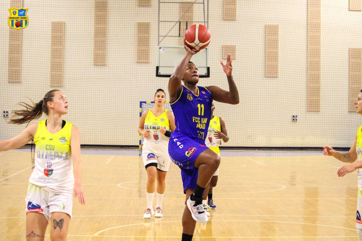 Victorie conturată cu destule emoții, sub Tâmpa: Olimpia Brașov - FCC UAV Arad 65-70