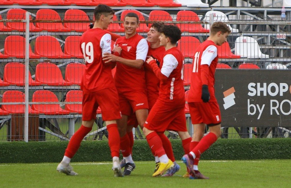 Victorie cu rivala Poli și la U17: puștii utiști s-au impus cu 3-2, în Cupă