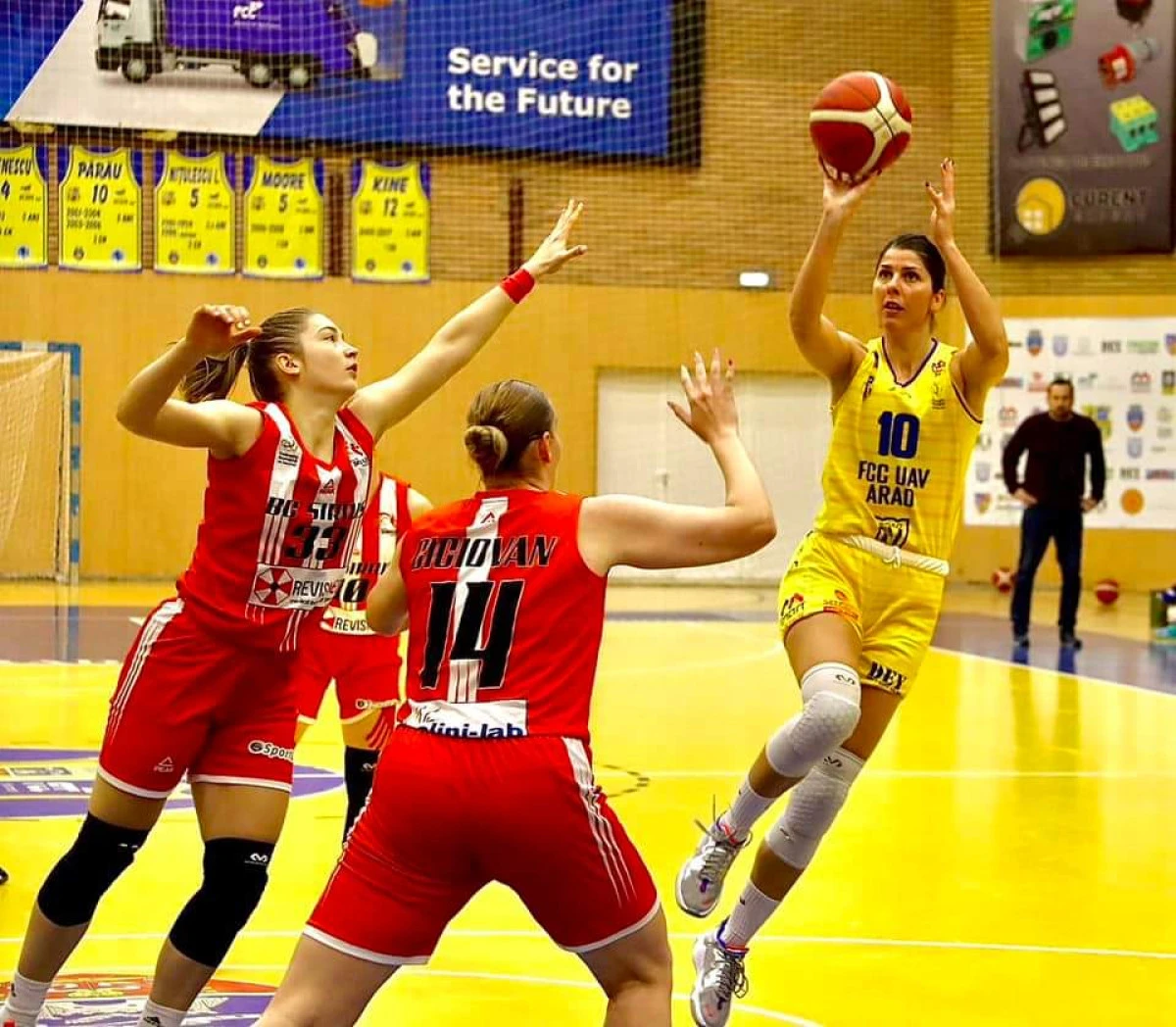 Victorie de serviciu, înaintea derby-ului cu Sepsi: FCC UAV Arad - Sirius Târgu Mureș 79-44