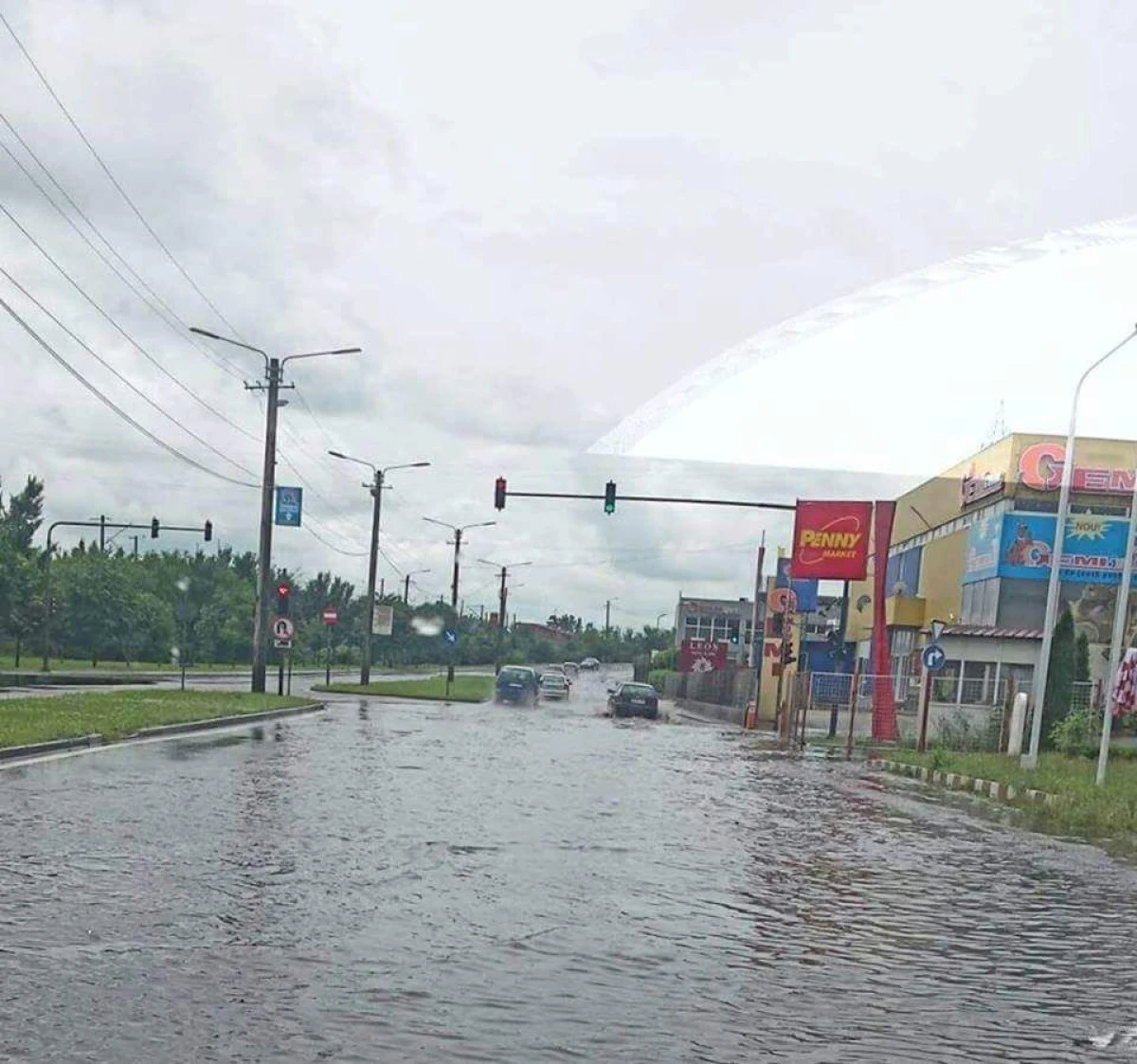 (VIDEO) Noi inundații în Arad! Lucrul bine făcut iese la iveală