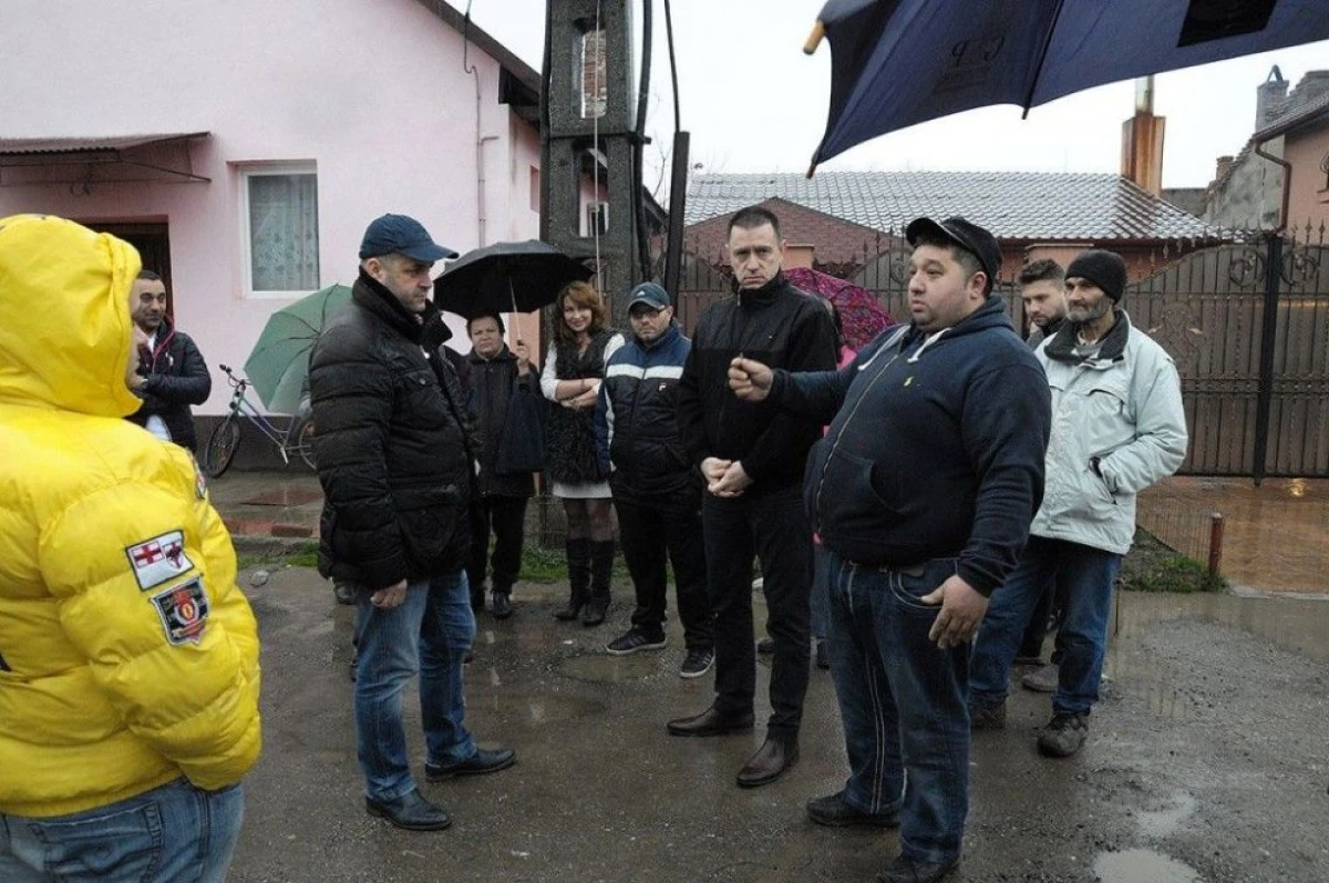 (VIDEO) PSD TRAGE UN SEMNAL DE ALARMA CU PRIVIRE LA STAREA DEZASTRUOASA IN CARE SE AFLA MAI MULTE STRAZI DIN ARAD