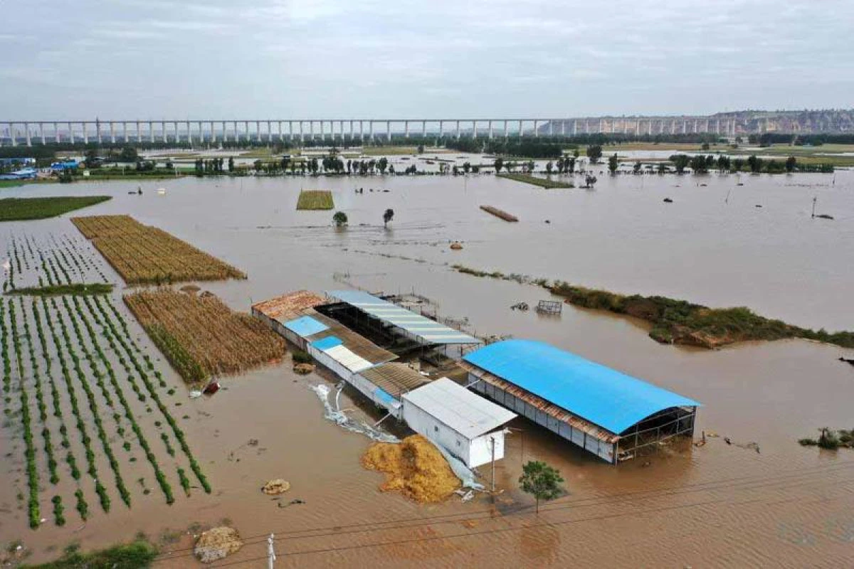 Vietnamul central, lovit de inundații și alunecări de teren: cel puțin 37 de morți