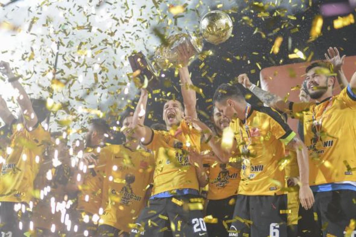 Viitorul lui Hagi e campioana României, la opt ani de la înfiinţare!