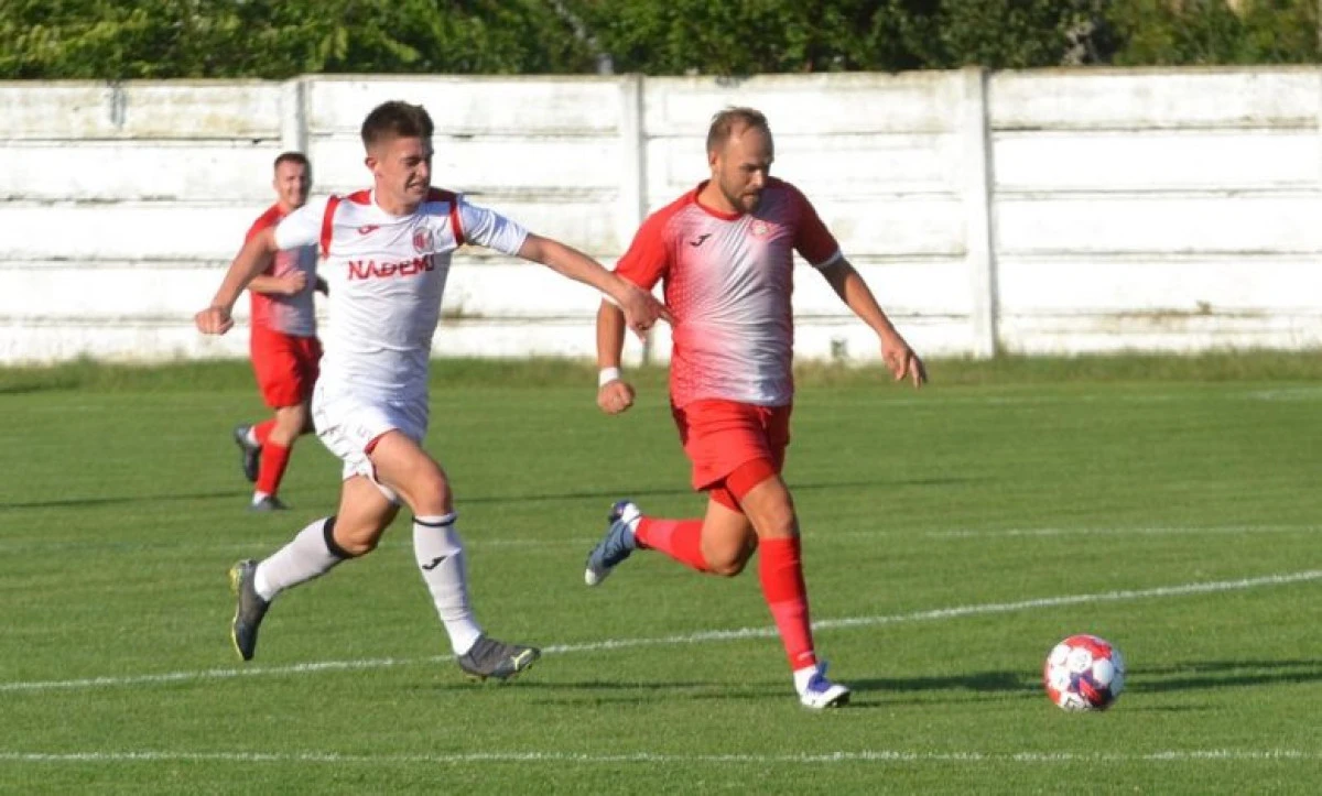 Viitorul profită de eșecurile primelor două clasate și preia șefia în Liga 4 Arad