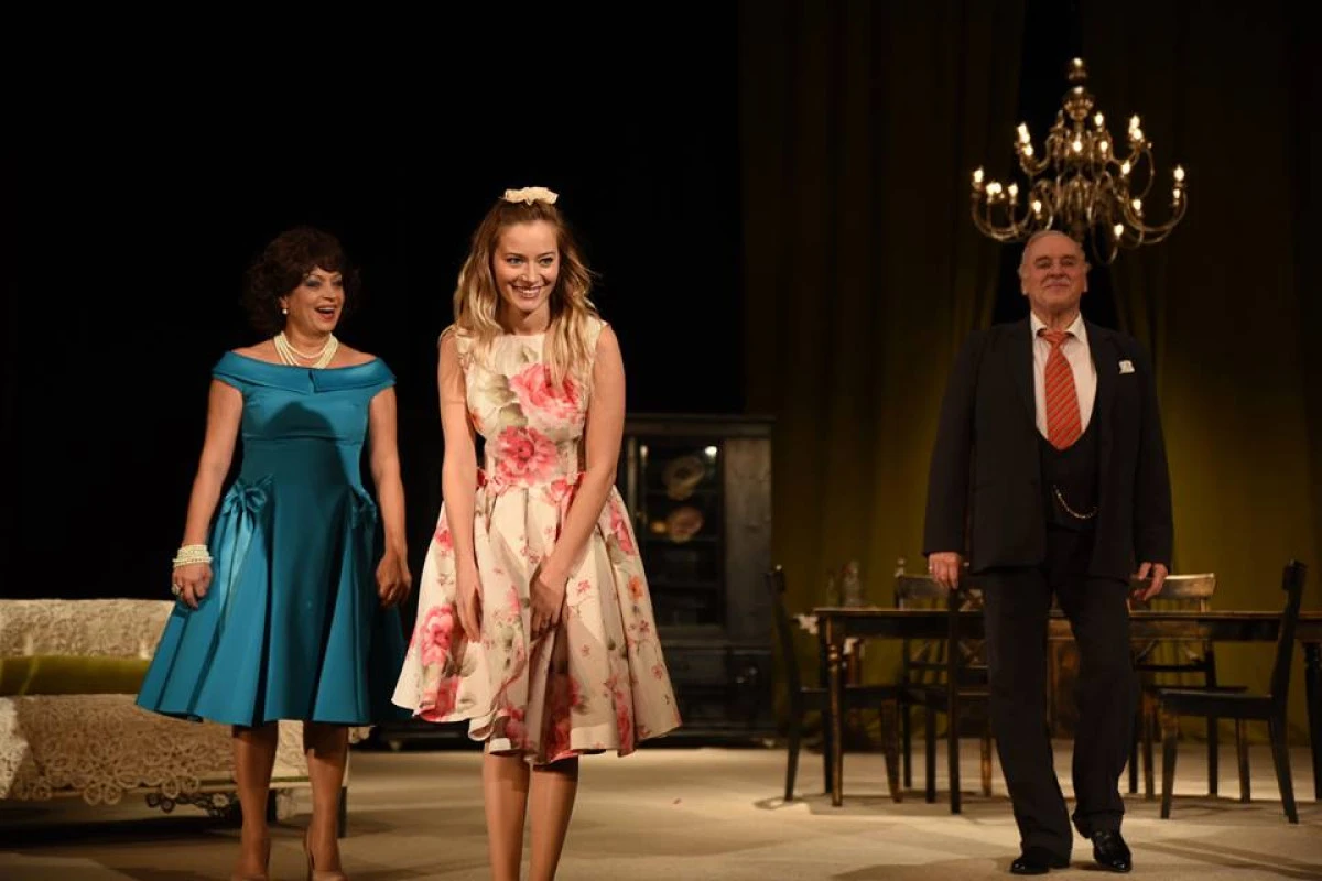 “Vine barza”, la Teatrul de Vară