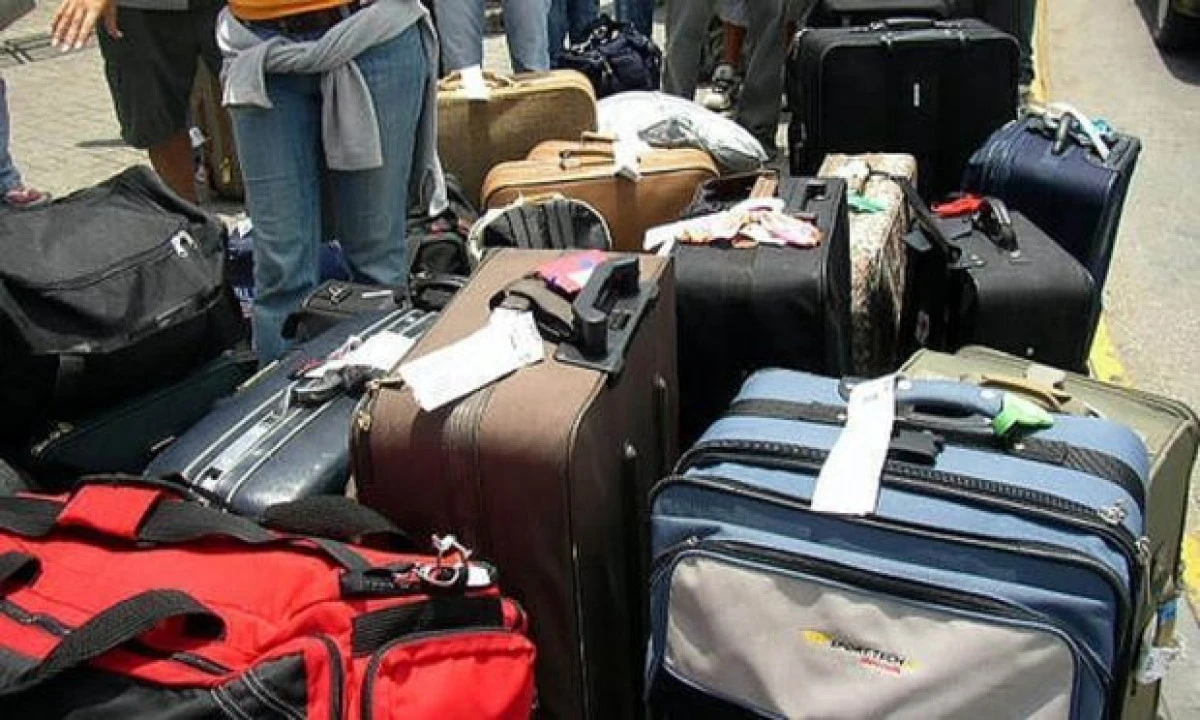 VOUCHERELE DE VACANTA AR PUTEA AJUNGE LA ANGAJATI DE LA 1 IULIE