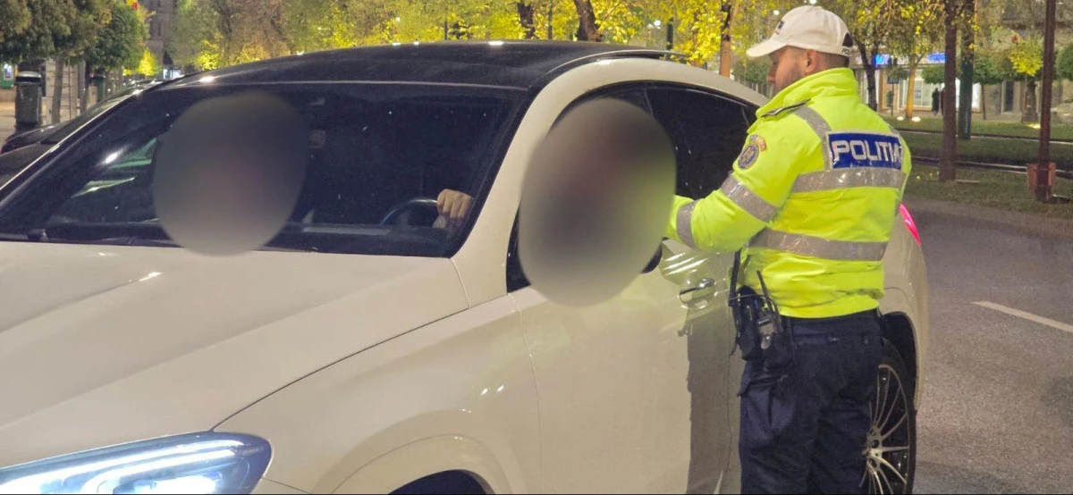 Weekend încărcat pentru polițiștii de la Rutieră. Zeci de persoane au fost amendate