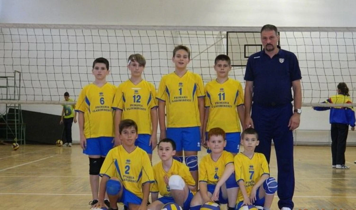 WESTAR ARAD S-A DESCURCAT ONORABIL LA DEBUTUL IN CAMPIONATUL NATIONAL DE MINIVOLEI