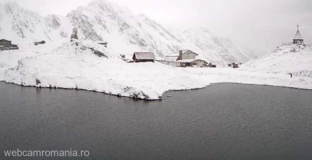 Zăpadă de 22 de centimetri la Bâlea Lac, în această dimineață