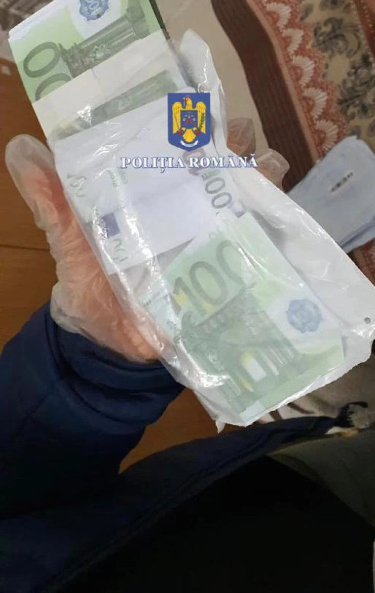 Zeci de percheziții ale SCCO Arad, în mai multe județe, la falsificatori de bancnote