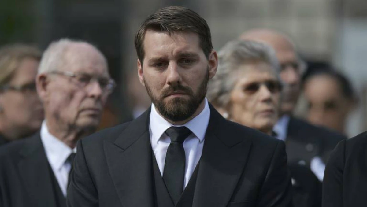 ”Ziua în care "La mulți ani!" nu vindecă!” Mesajele de susținere ale românilor pentru fostul Principe Nicolae