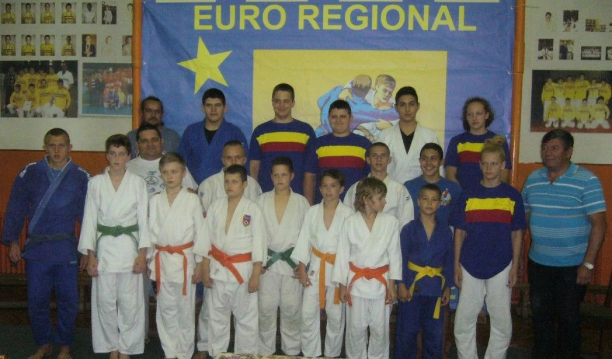 ZIUA JUDOULUI ARADEAN SI EURO LIGA REGIONALA REUNESC PE TATAMI PESTE 500 DE SPORTIVI! (FOTO)
