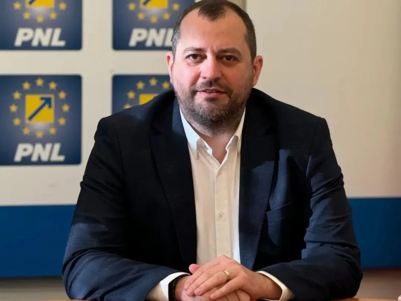 Deputat Răzvan Cadar: Votez Guvernul Luca Niculescu pentru a opri criza politică, dar nu susțin miniștrii PSD