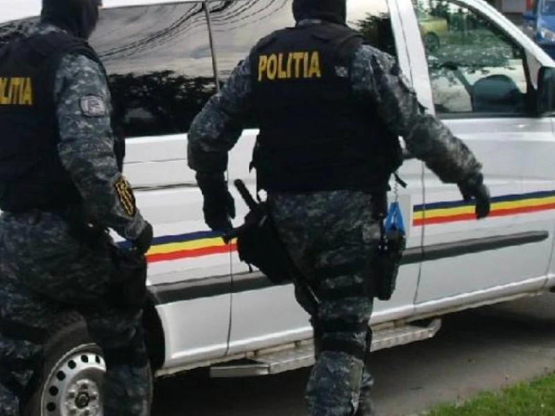 Percheziții în Arad, într-un dosar privind furturi de cabluri din infrastructura feroviară