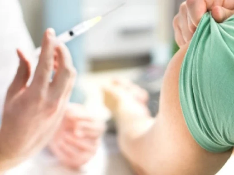 Peste 2.100 de arădeni s-au vaccinat deja împotriva gripei. Directorul DSP Arad: „Vaccinarea este una dintre cele mai eficiente intervenții de sănătate publică”