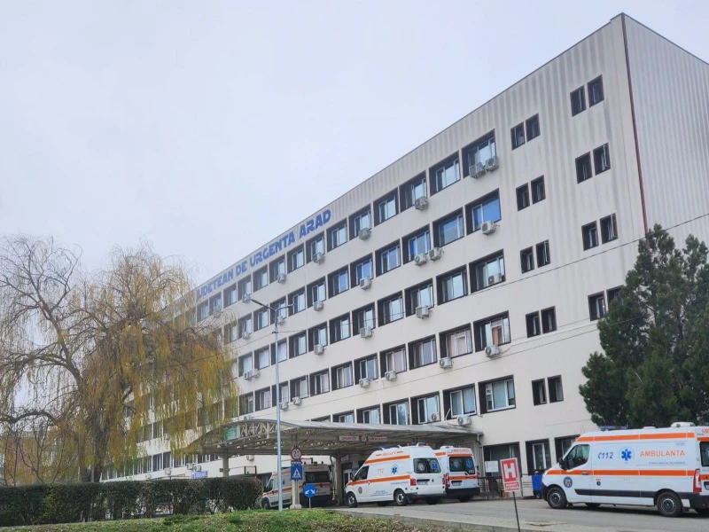 Tânăr de 33 de ani, salvat la Spitalul Județean Arad după ce a ajuns în comă profundă. A fost externat după șase săptămâni