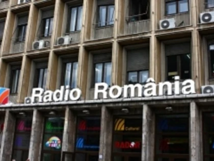 1 noiembrie - Ziua radioului național