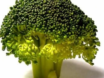 10 BENEFICII PE CARE LE ARE BROCOLI