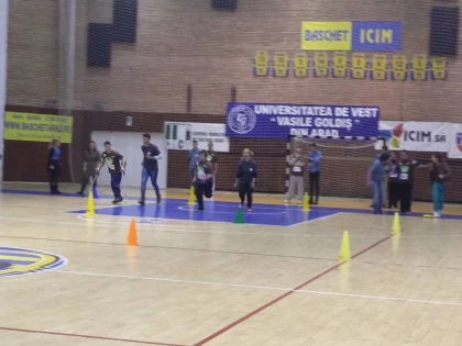 100 DE PARTICIPANTI LA CONCURSUL SPORTIV SANSE EGALE PENTRU TOTI