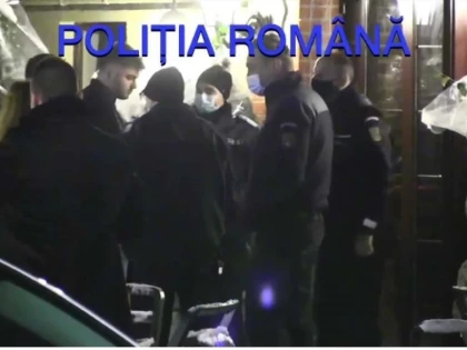 124 de arădeni, care sărbătoreau iubirea într-un club de pe ștrand, s-au ales cu cadouri: amenzi și dosare penale