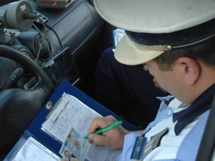13 șoferi, lăsați fără permise de conducere în ultimele 24 de ore
