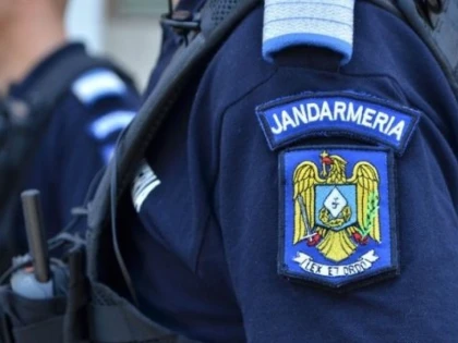150 de jandarmi arădeni au asigurat ordinea publică de sărbători