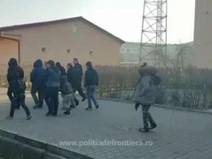 17 sirieni au fost prinși în timp ce încercau să intre ilegal în România