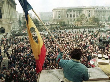 22 decembrie – Ziua Victoriei Revoluţiei Române şi a Libertăţii