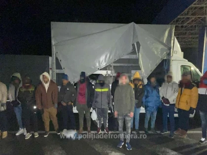 23 de cetăţeni din Bangladesh și India, depistați ascunși la Nădlac și Nădlac II