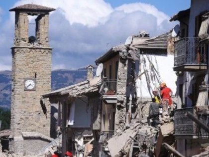 293 DE CLĂDIRI ISTORICE, AFECTATE DE CUTREMURUL DIN ITALIA