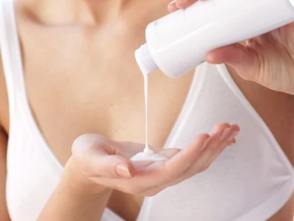 3 INGREDIENTE PERICULOASE IN CREME DE CARE SA TE FERESTI