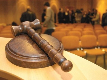 3000 DE PROPRIETĂȚI, SCOASE LA LICITAȚIE DE BĂNCI