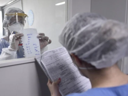 32 de noi cazuri de îmbolnăvire cu COVID-19 în Arad, în ultimele 24 de ore