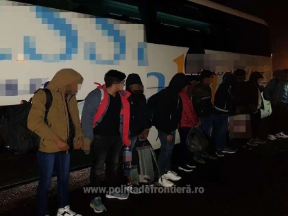 34 de refugiați au încercat să treacă ilegal în Ungaria