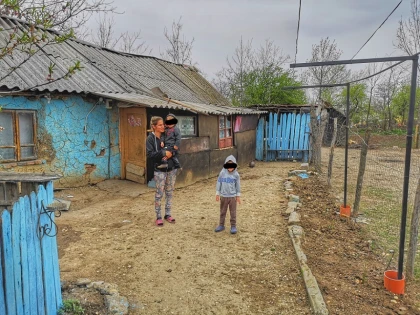 4 din 10 copii români trăiesc la limita sărăciei
