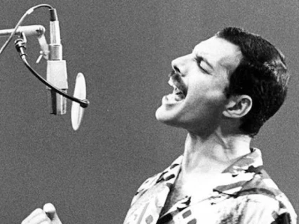 70 DE ANI DE LA NAȘTEREA UNEI LEGENDE